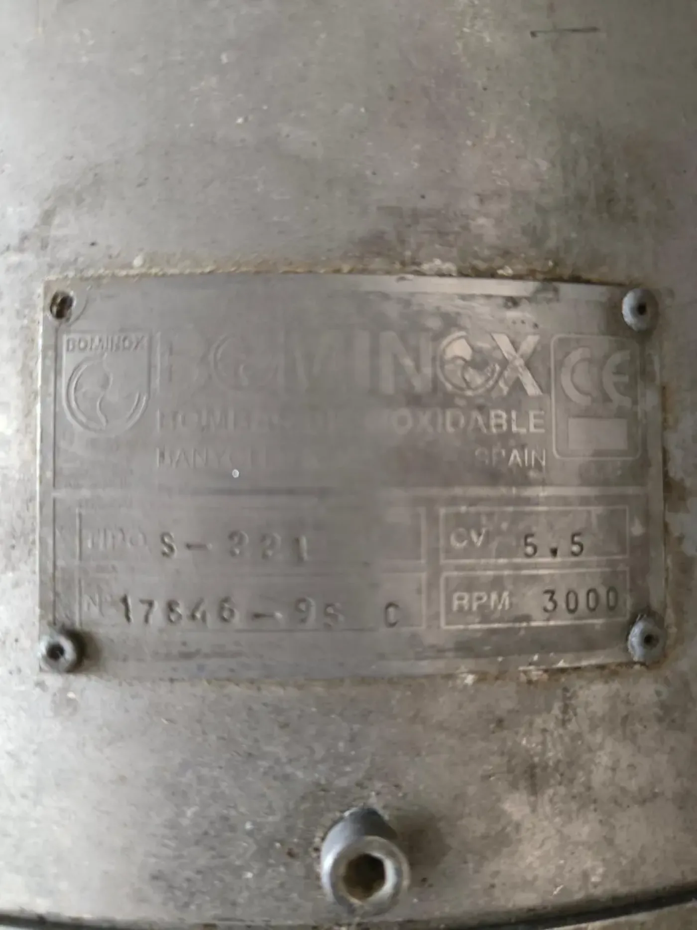 BOMINOX STAINLESS STEEL CENTRIFUGAL PUMP 5.5 HP 3000 RPM - 2