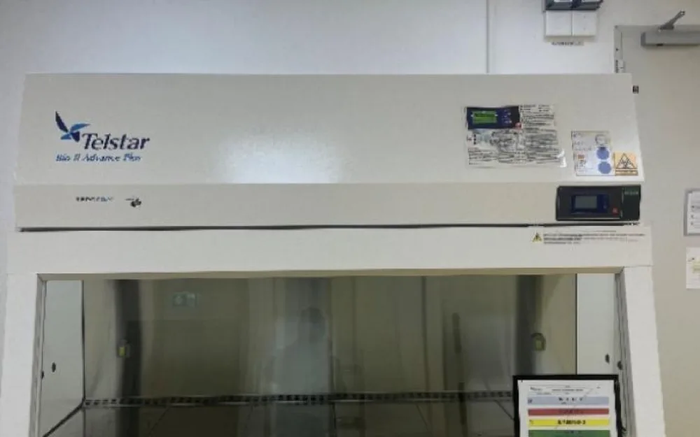 2022 Mobile Bio II Advance 6 Plus Safety Cabinet Class II