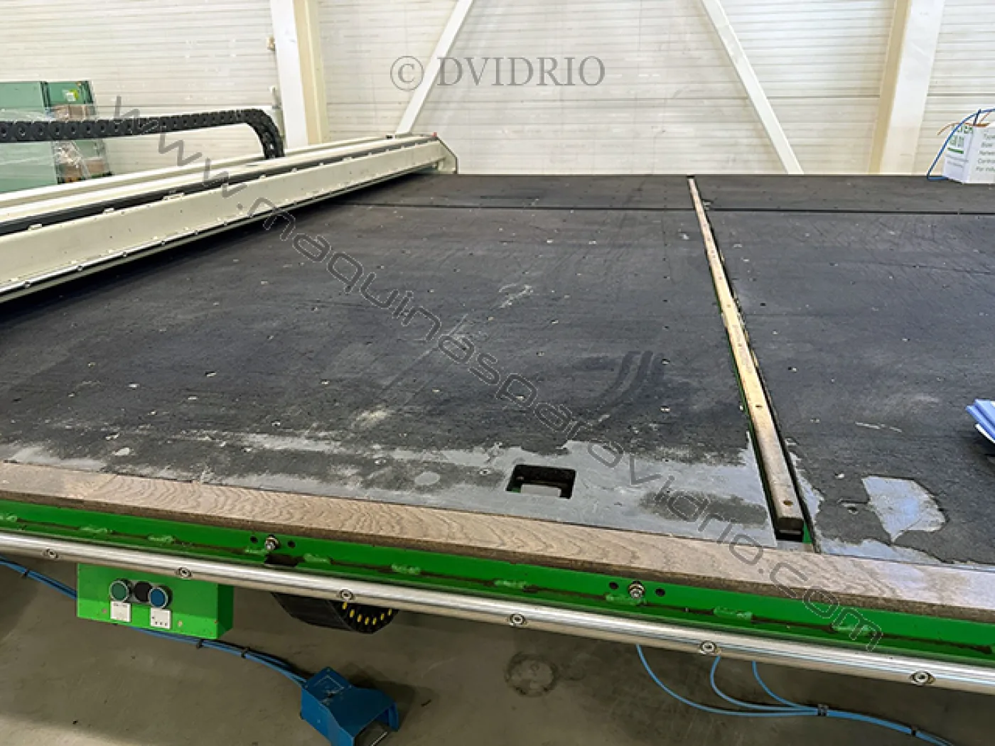 MESA DE CORTE PARA VIDRIO MONOLITICO BOTTERO - 2