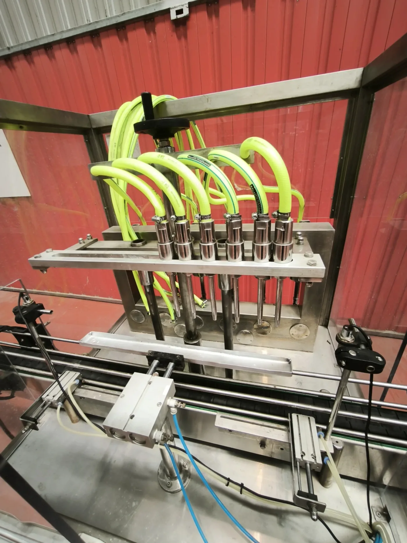 6-NOZZLE BOTTLE FILLING MACHINE FOR 0–600 ML BOTTLES - 8