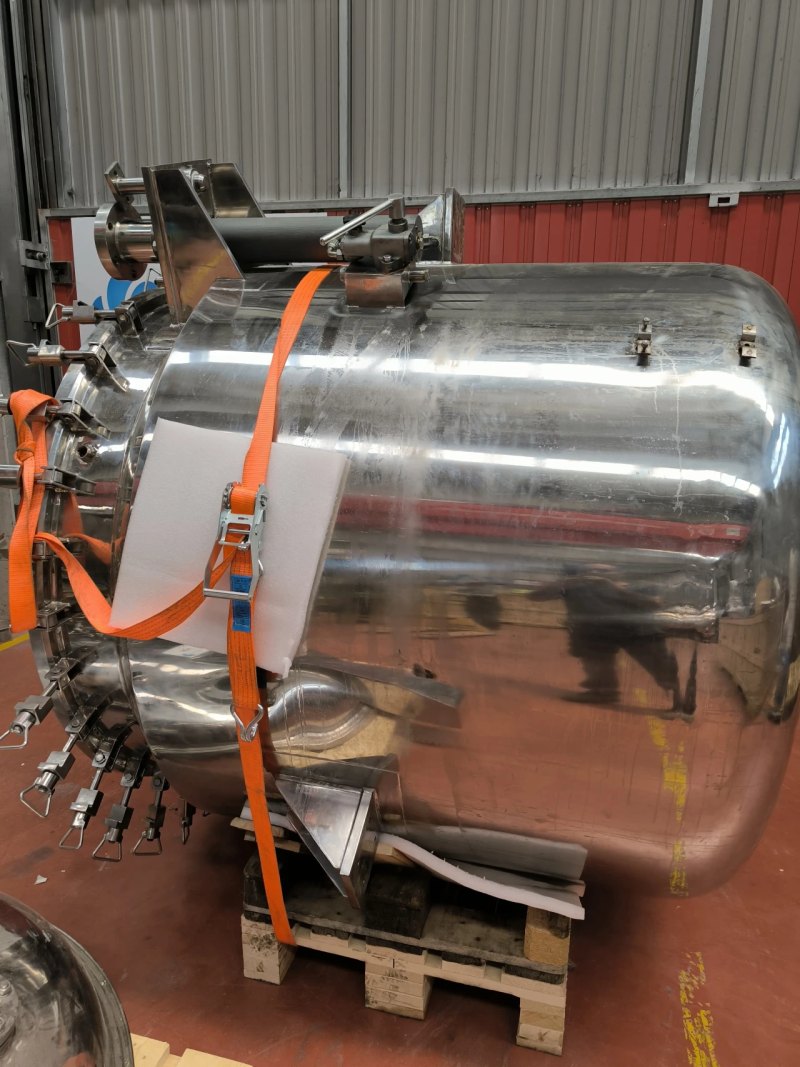 REACTOR TINSMACAL STAINLESS STEEL 2000 LITRES WITH JACKET