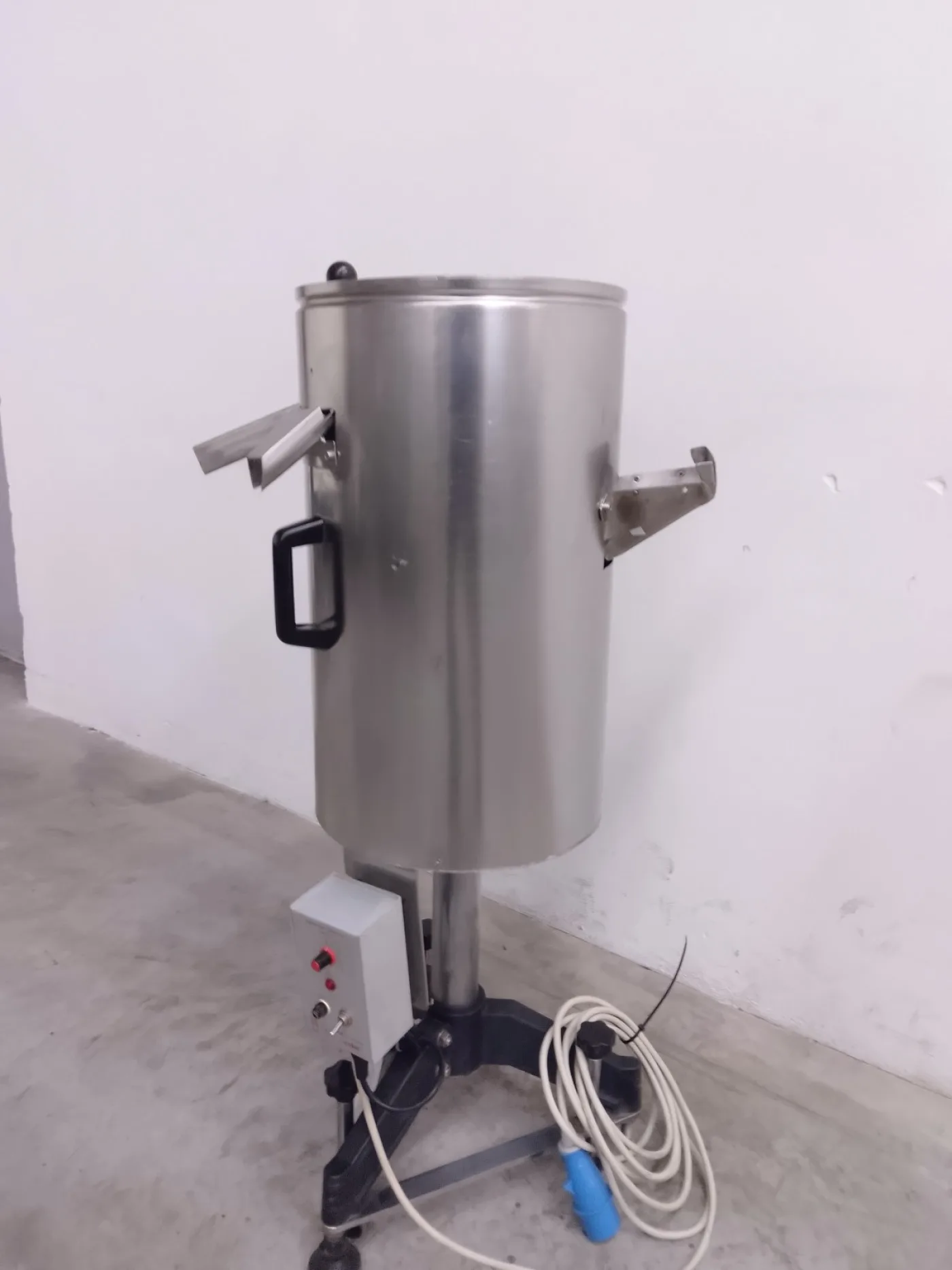 DEPOLVERIZZATORE PER COMPRESSE – MASTER VIBRATORI – MOD.VIBRATION CONTROL 3000/6 - 5