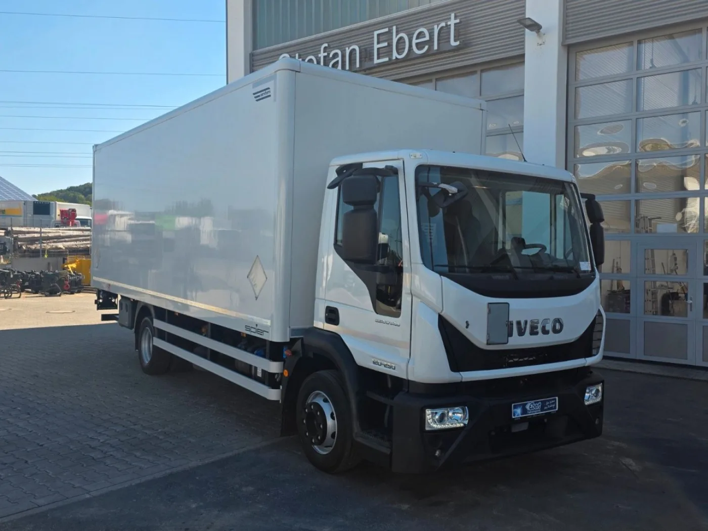 Iveco Eurocargo ML120E25 LBW Palfinger 1.500kg Air Conditioning - 2