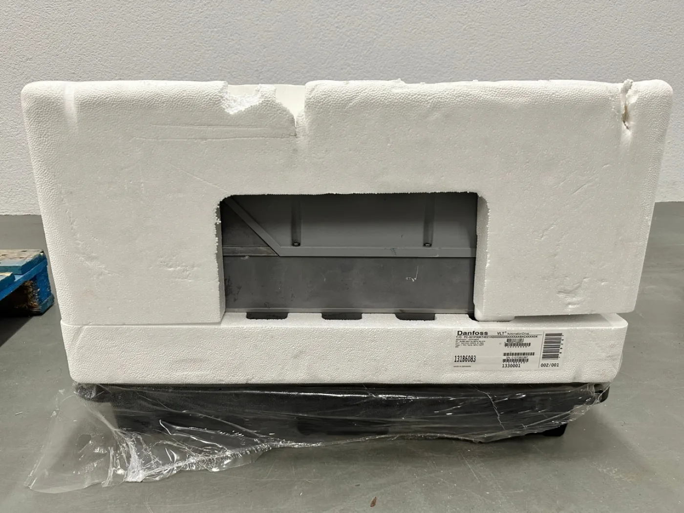 Danfoss Frequenzumrichter VLT® AutomationDrive FC-301 - 3