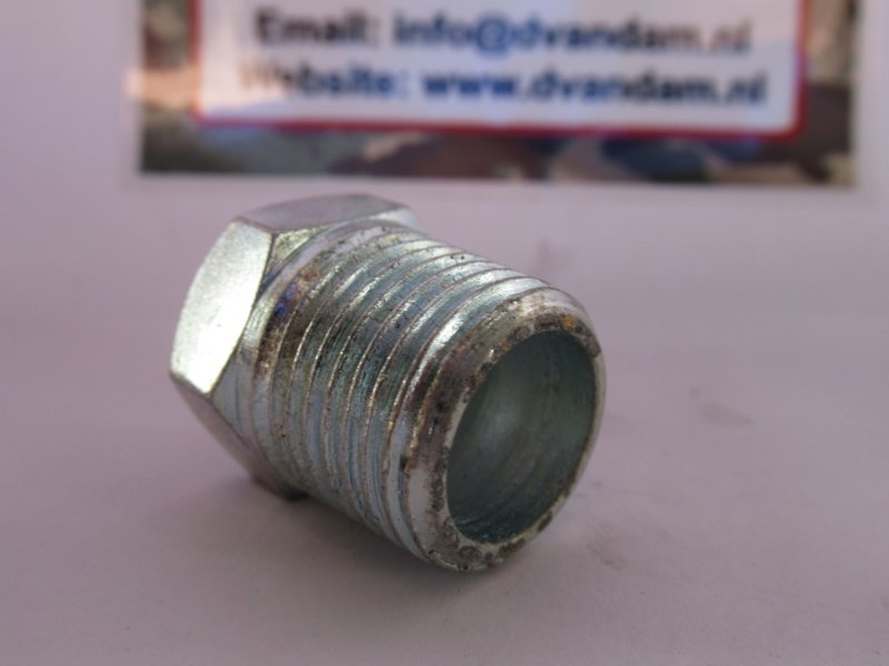 Adapter temperatuurmeter in motorblok
