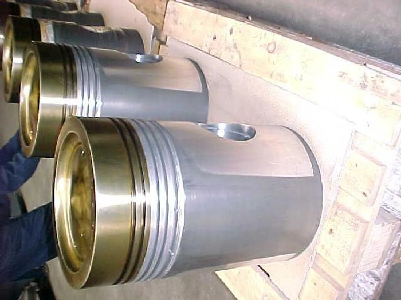 PISTONS DEUTZ BVM540 / 640 - 6