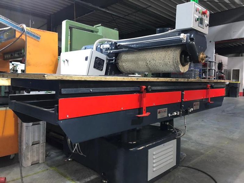 SPAZZOLONE LADIR 900