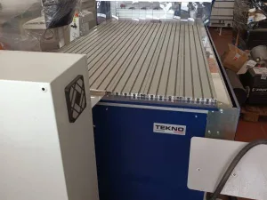 CENTRO DI LAVORO TEA MOD. TEKNO 220-100