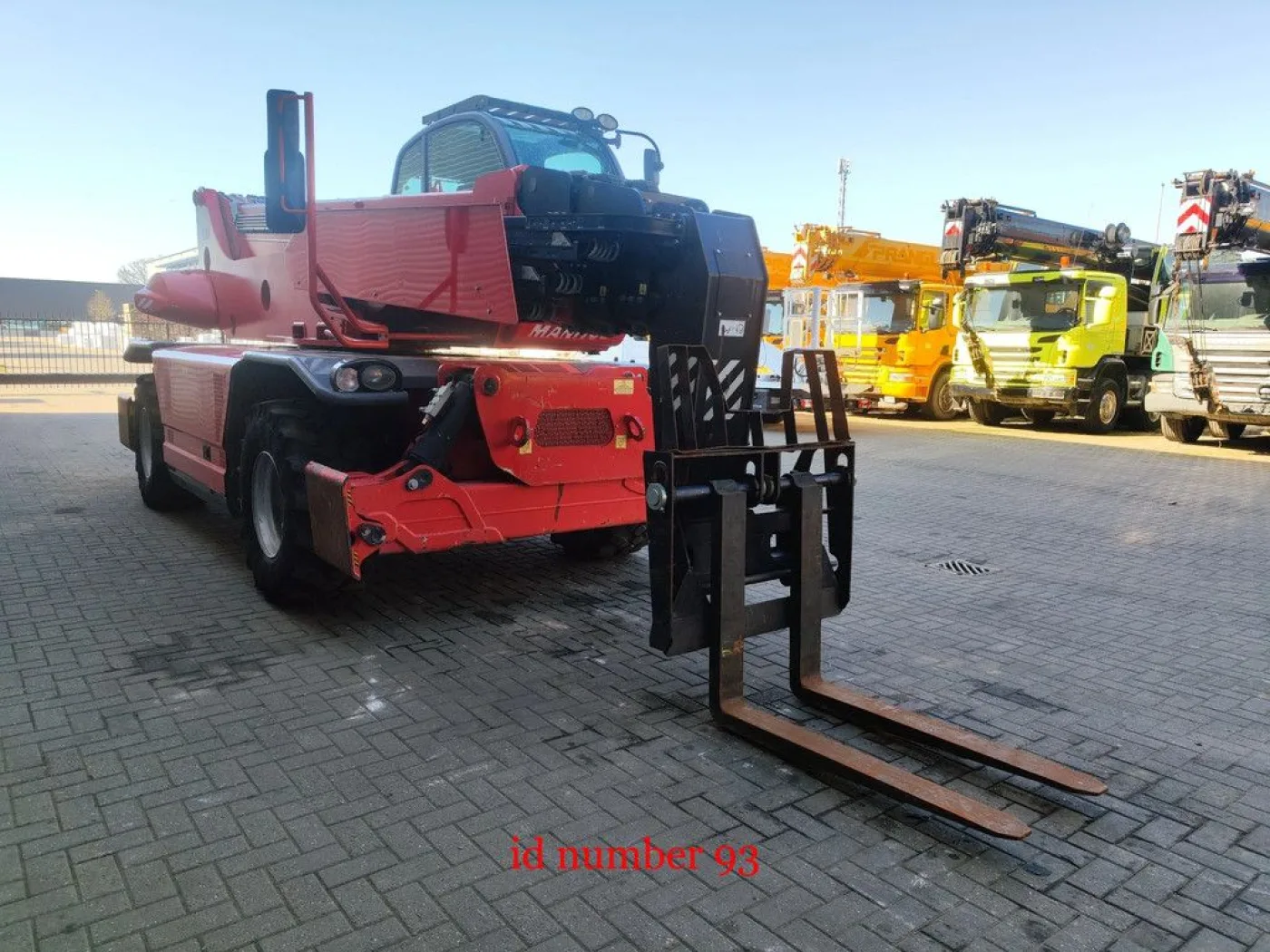 Manitou MRT 2470+ Privilege Radio Remote - 7