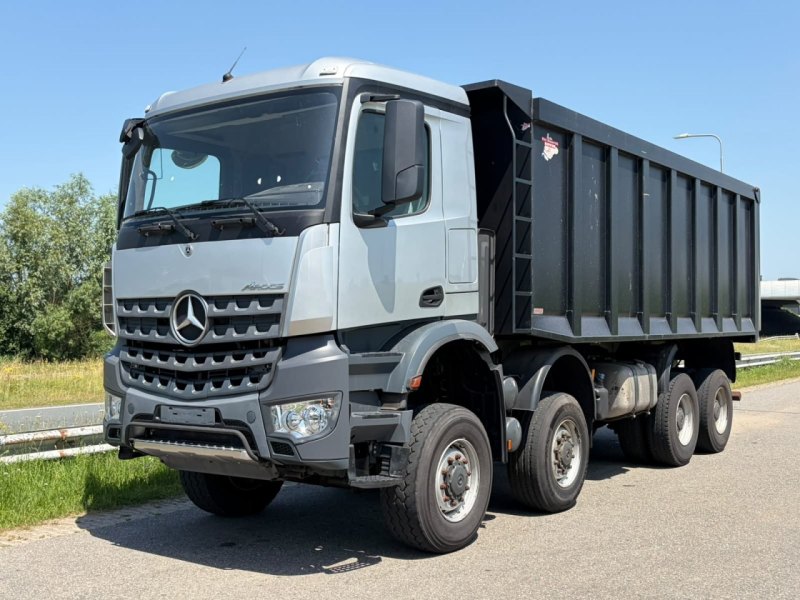 Mercedes Benz Arocs 4848 8×8 tipper