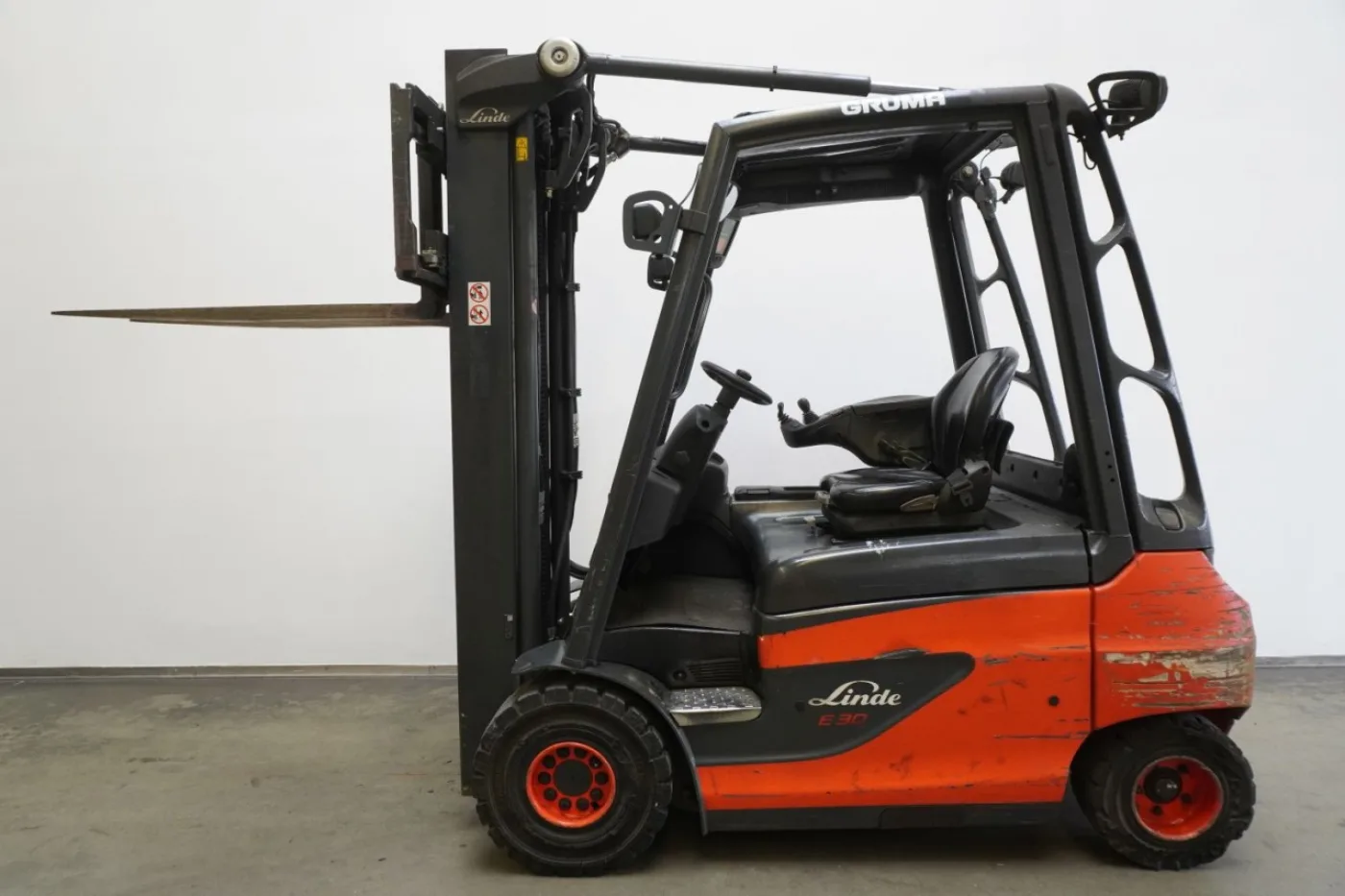 Frontstapler Linde E 30 387-00 (2017) - 2