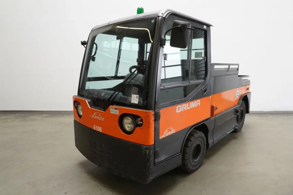 Schlepper Linde P 250 127-05 (2016)
