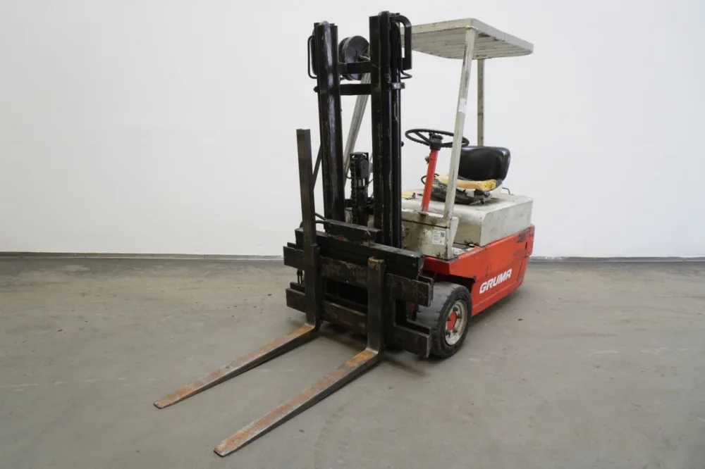 Frontstapler Linde E 12 323 (1982)