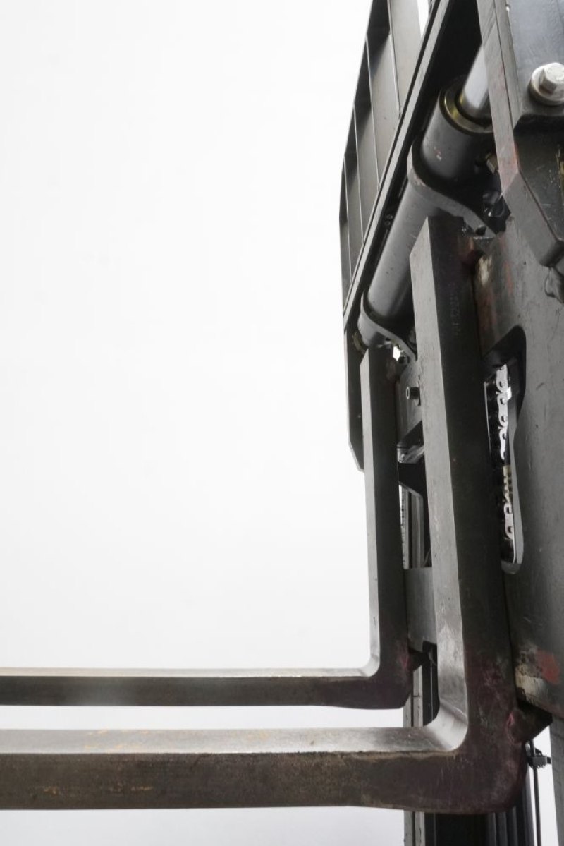 Schubmaststapler Linde R 14 1120 (2018)