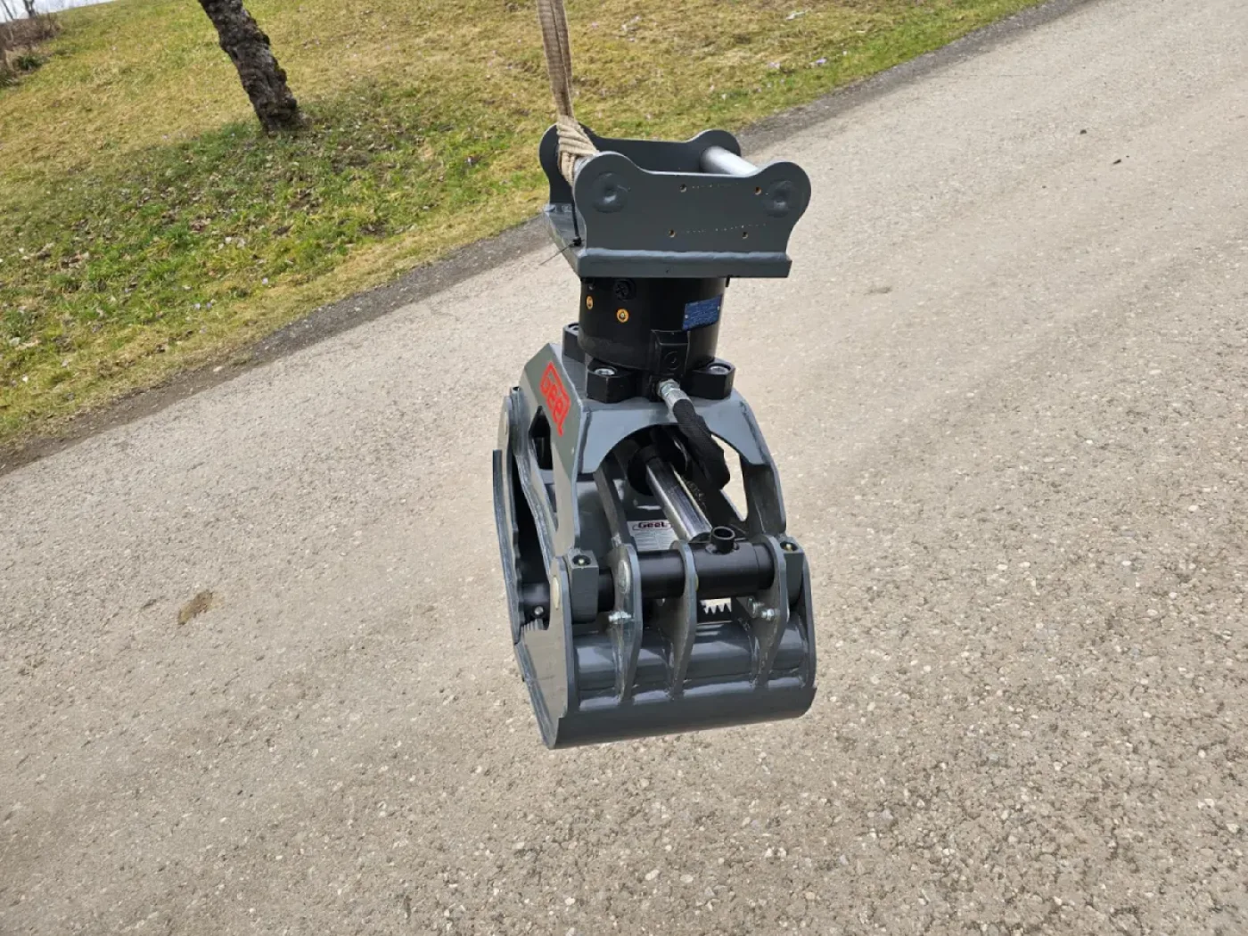 Geel - UG 02 - 2