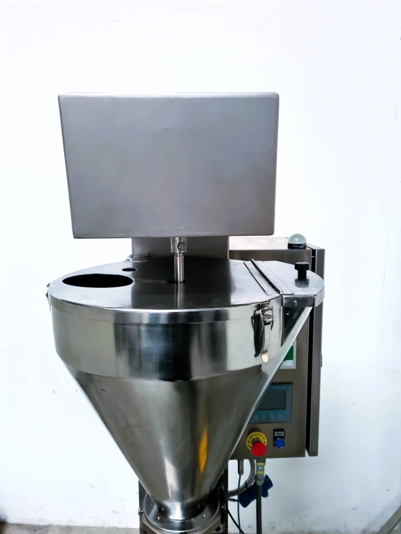 DOSATRICE POLVERI CON BILANCIA DI PESATURA - 7