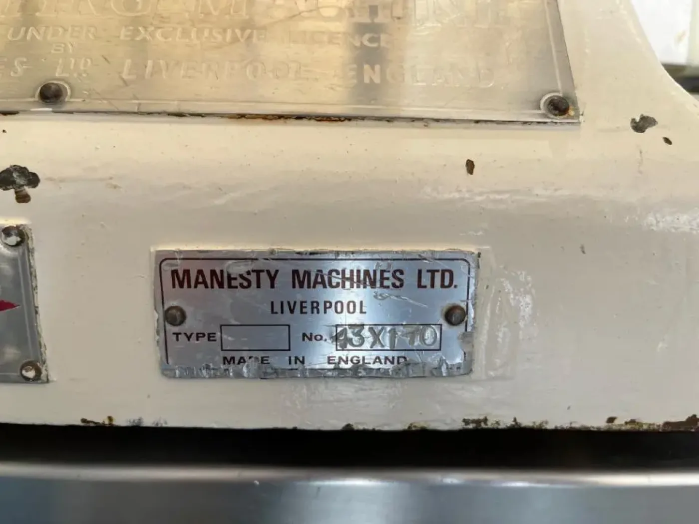 USED FITZMILL MODEL D OSCILLATING HAMMER MILL - 2