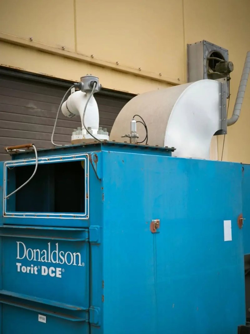USED DONALDSON DPRO 8-R DUST AND FUME COLLECTOR