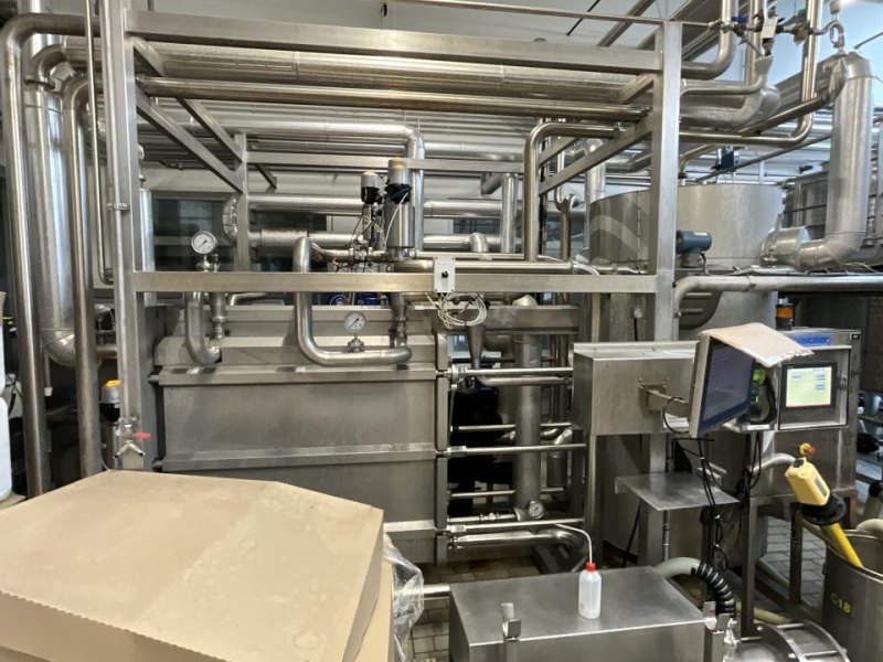 2015 SPX Flow Technology SPX Flow Technology N35 Stainless Steel Heat Exchanger Skid
