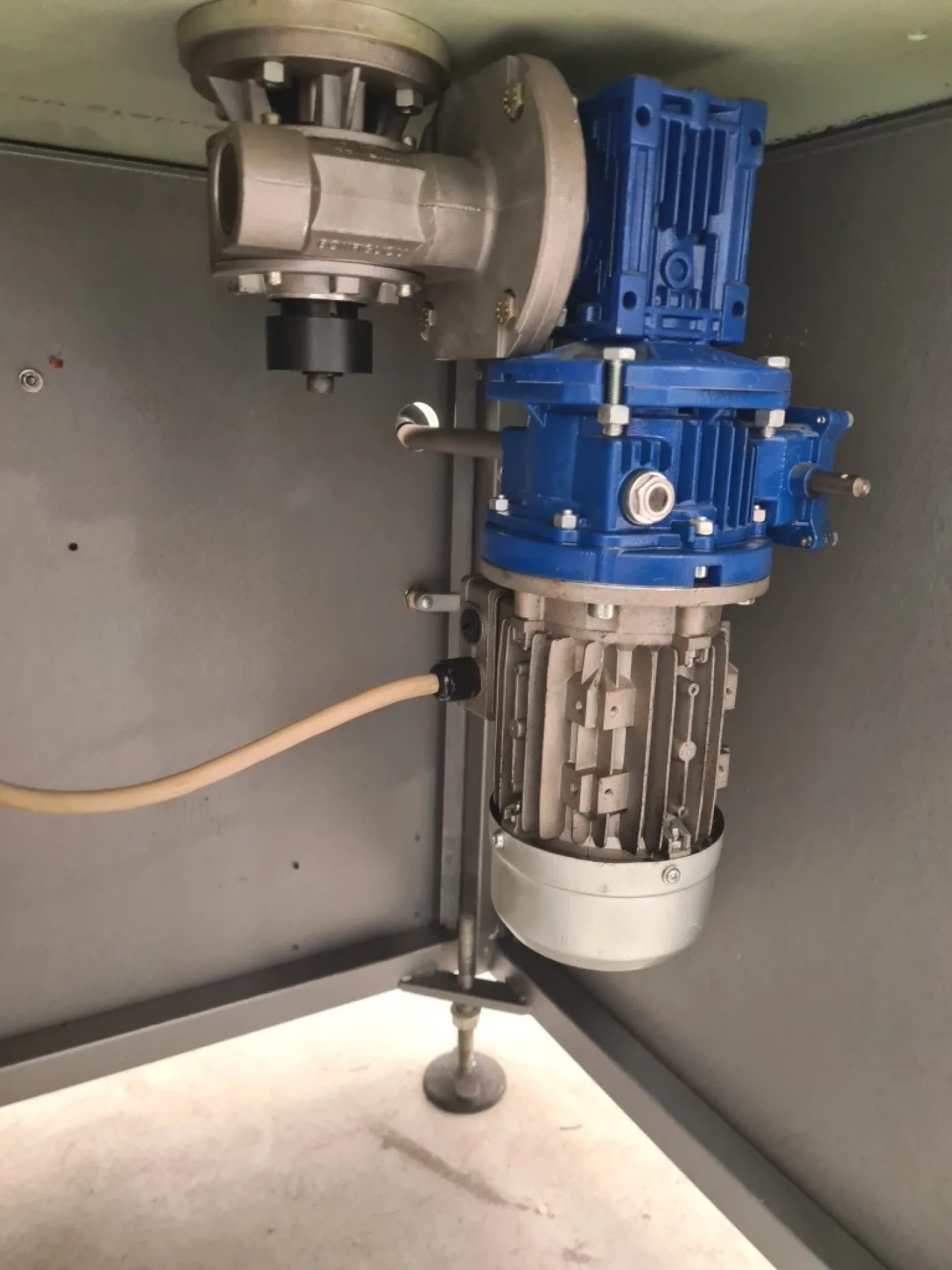 TAVOLO ROTANTE DI ACCUMULO – MTL TECNOSISTEMI – MOD.TRI - 7