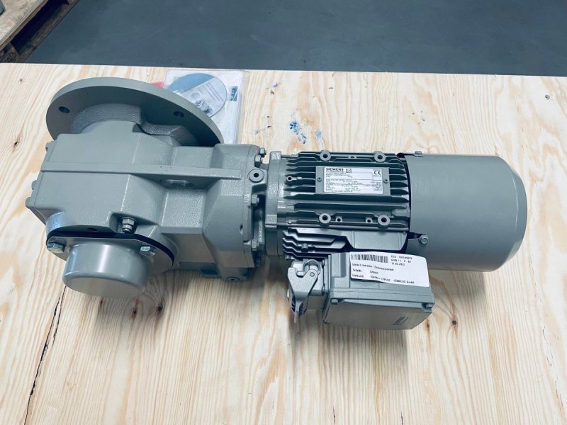 Siemens Getriebemotor KAFS69-LE80MD4E-L4/3NH