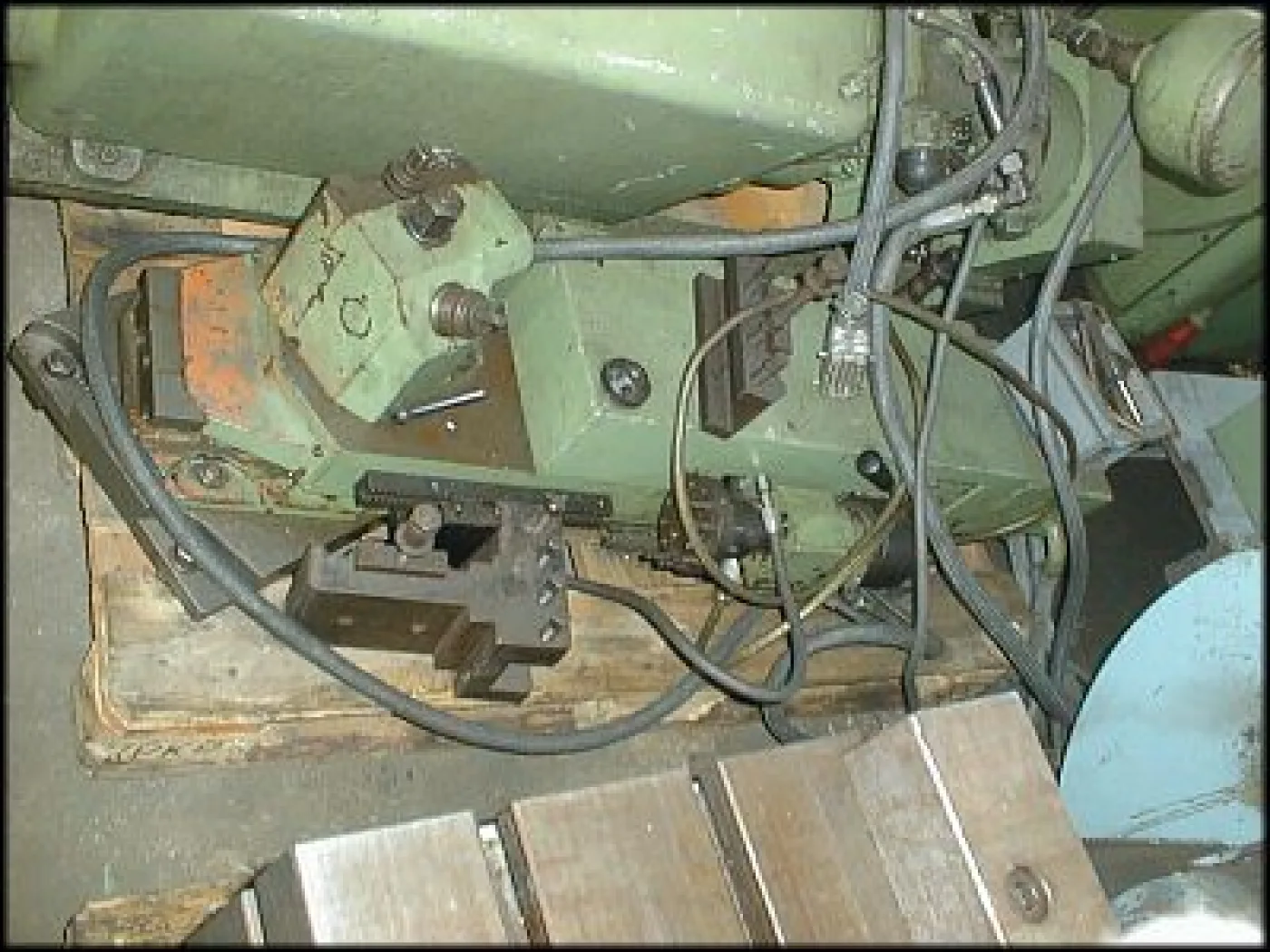 KDK 51-1.11 SAUTER 1984 - 3