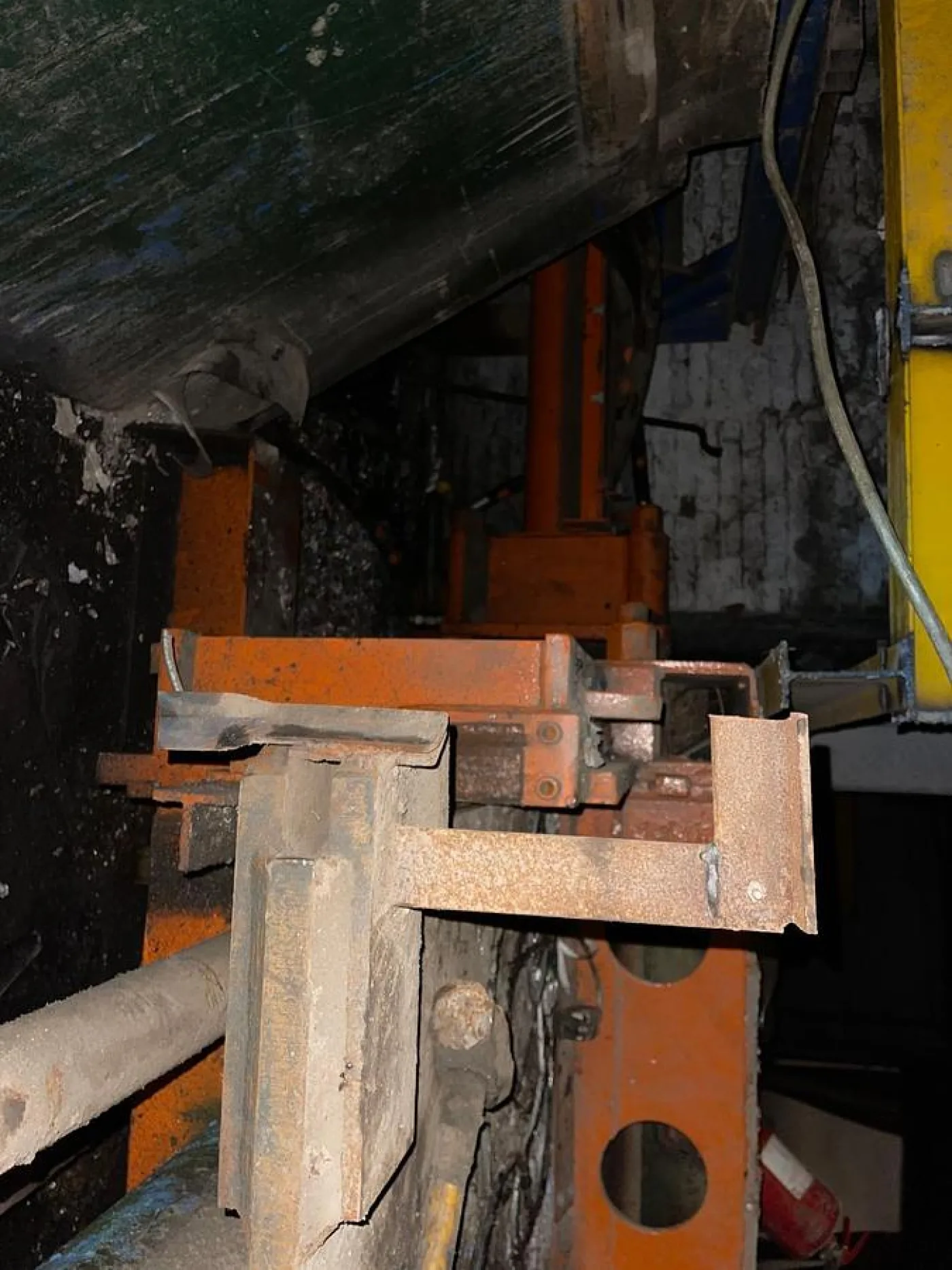 1973 Vezzani PM50-D Non Ferrous Baler - 6