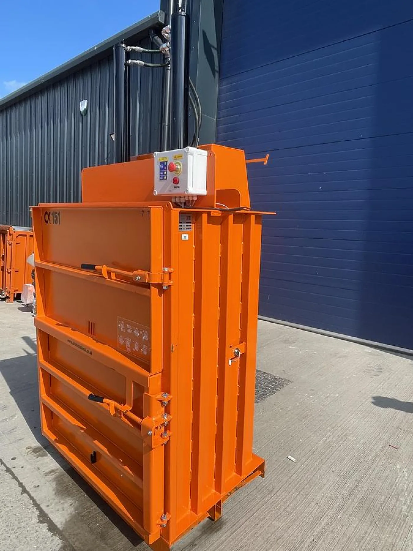 2019 CK International CK151 Vertical Baler - 7