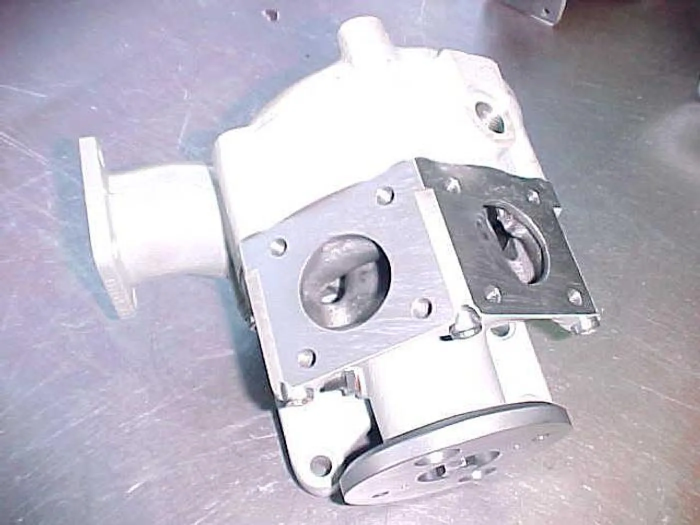 WATER PUMP DEUTZ BA12M816 / BA16M816 LLKW - 3