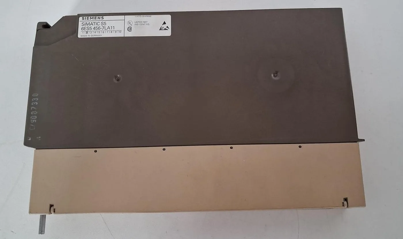 Siemens SIMATIC S5 6ES5 456-7LA11 Digital Output Module - 4