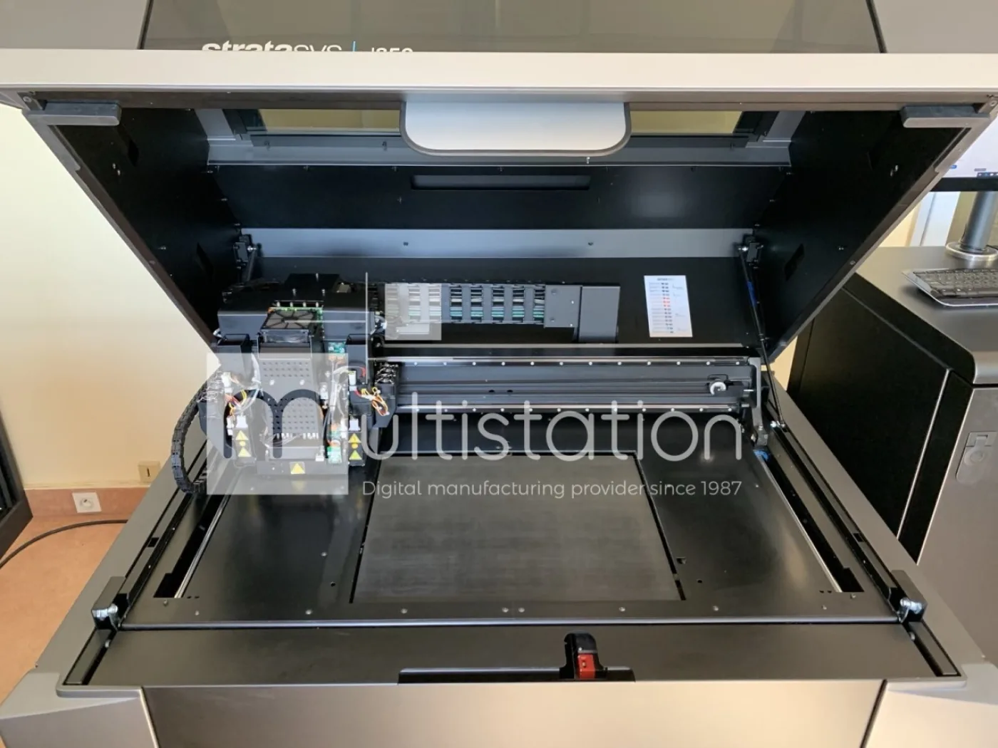 STRATASYS J850 - 5