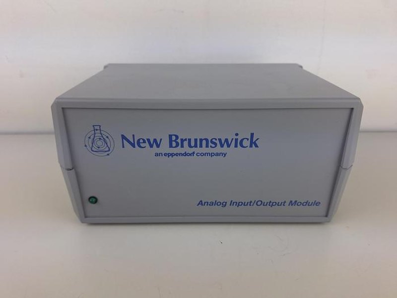 Eppendorf New Brunswick I/O Module Analog Input/Output Module
