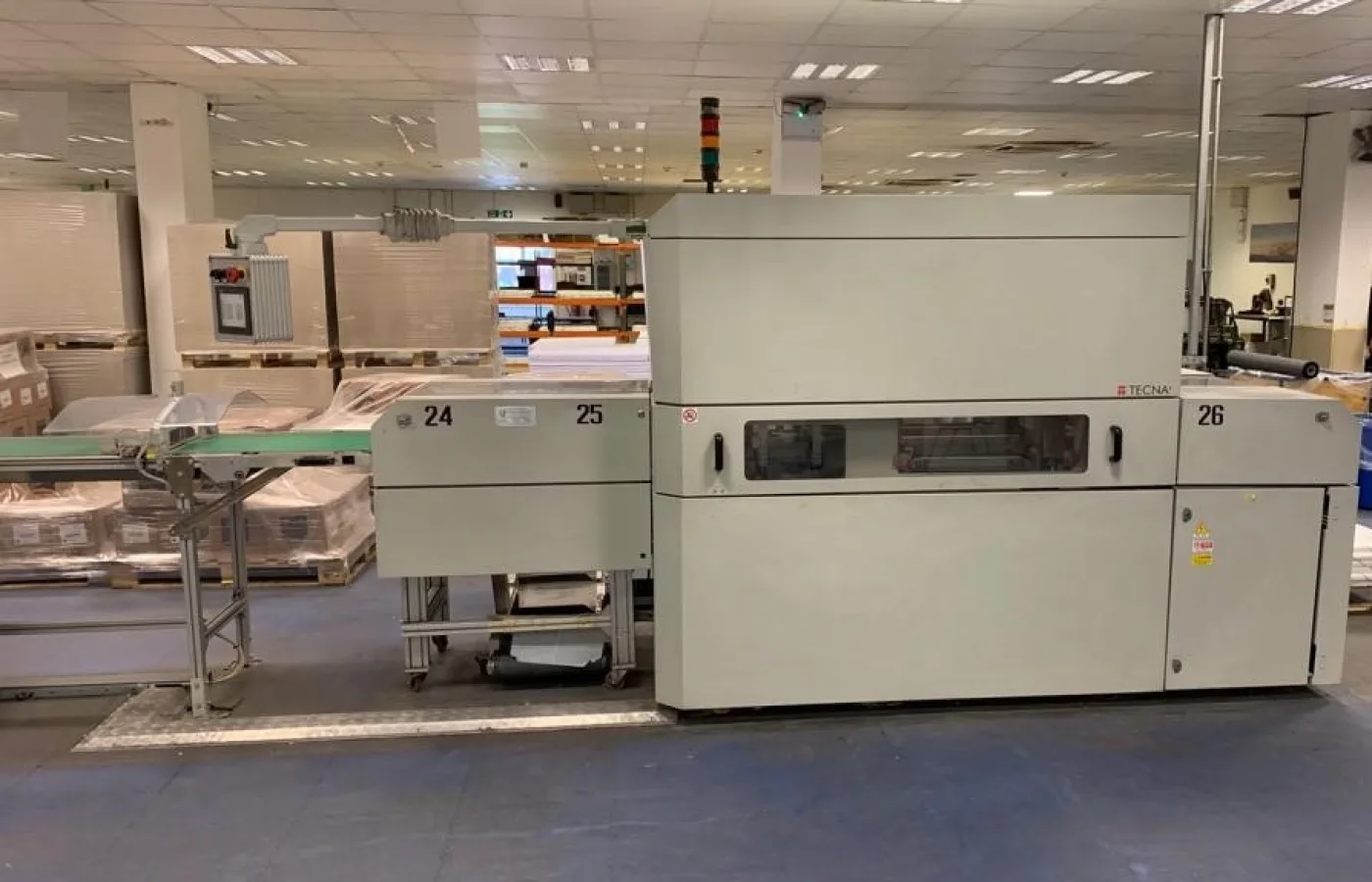 Tecnau VT 800 three knife trimmer - 6