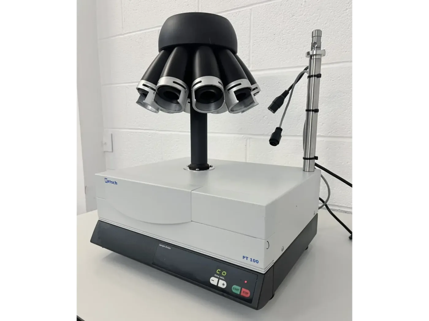 Retsch PT 100 Sample Divider - 2