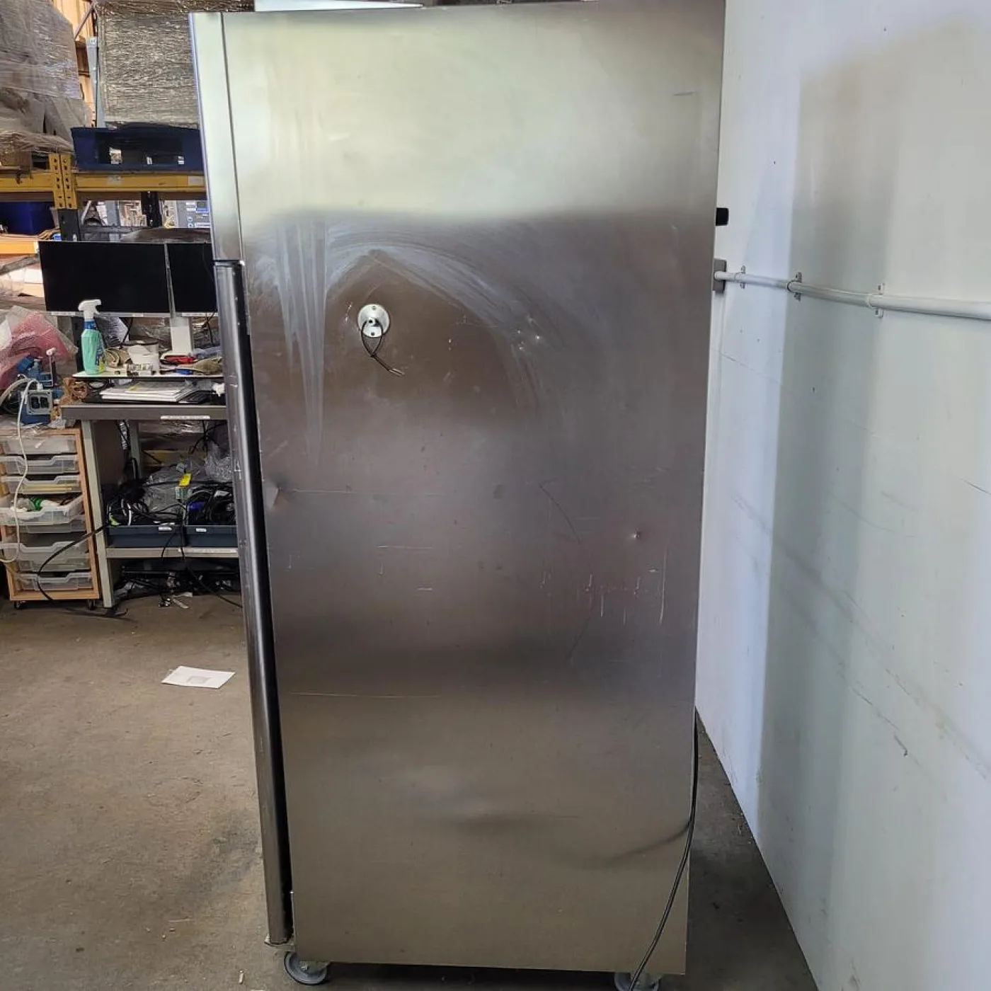 Foster R134A Refrigerator - 3
