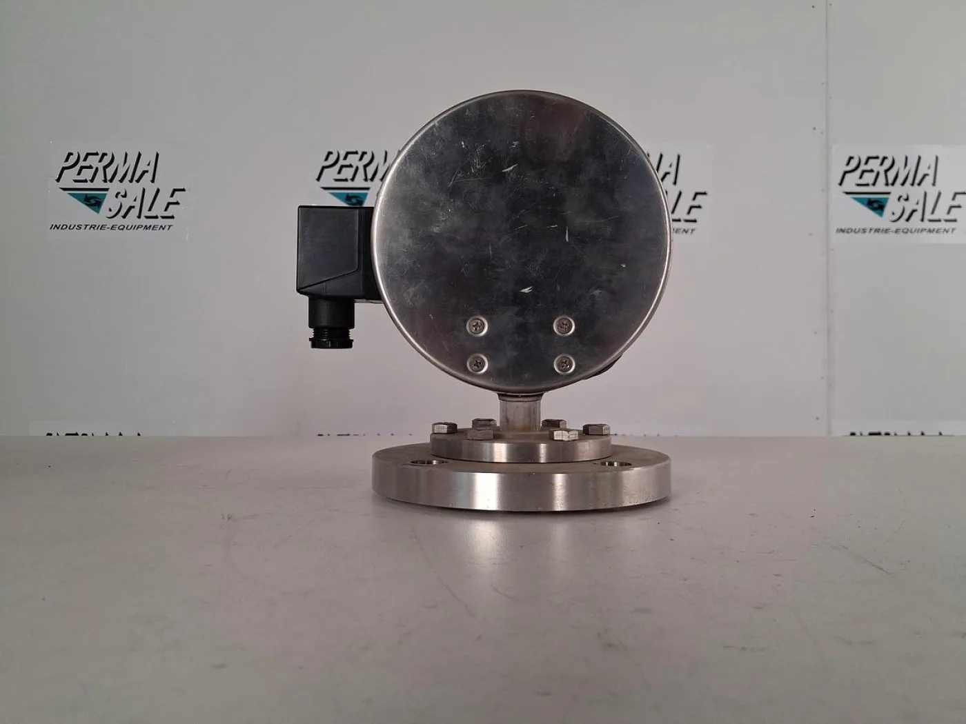 LABOM NG160 Pressure Gauge 0–9 bar DN160 with Inductive Contact - 6