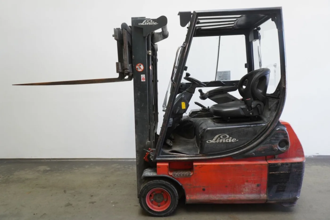 Frontstapler Linde E 16 335-02 (2002) - 3
