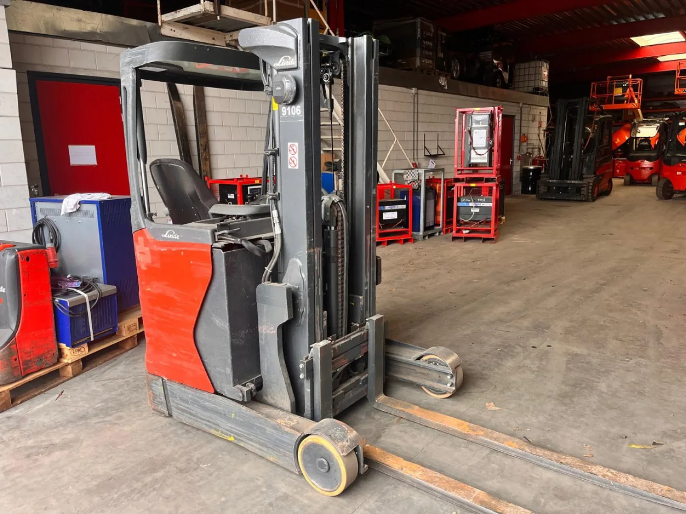 Linde R12B- 01 - 1