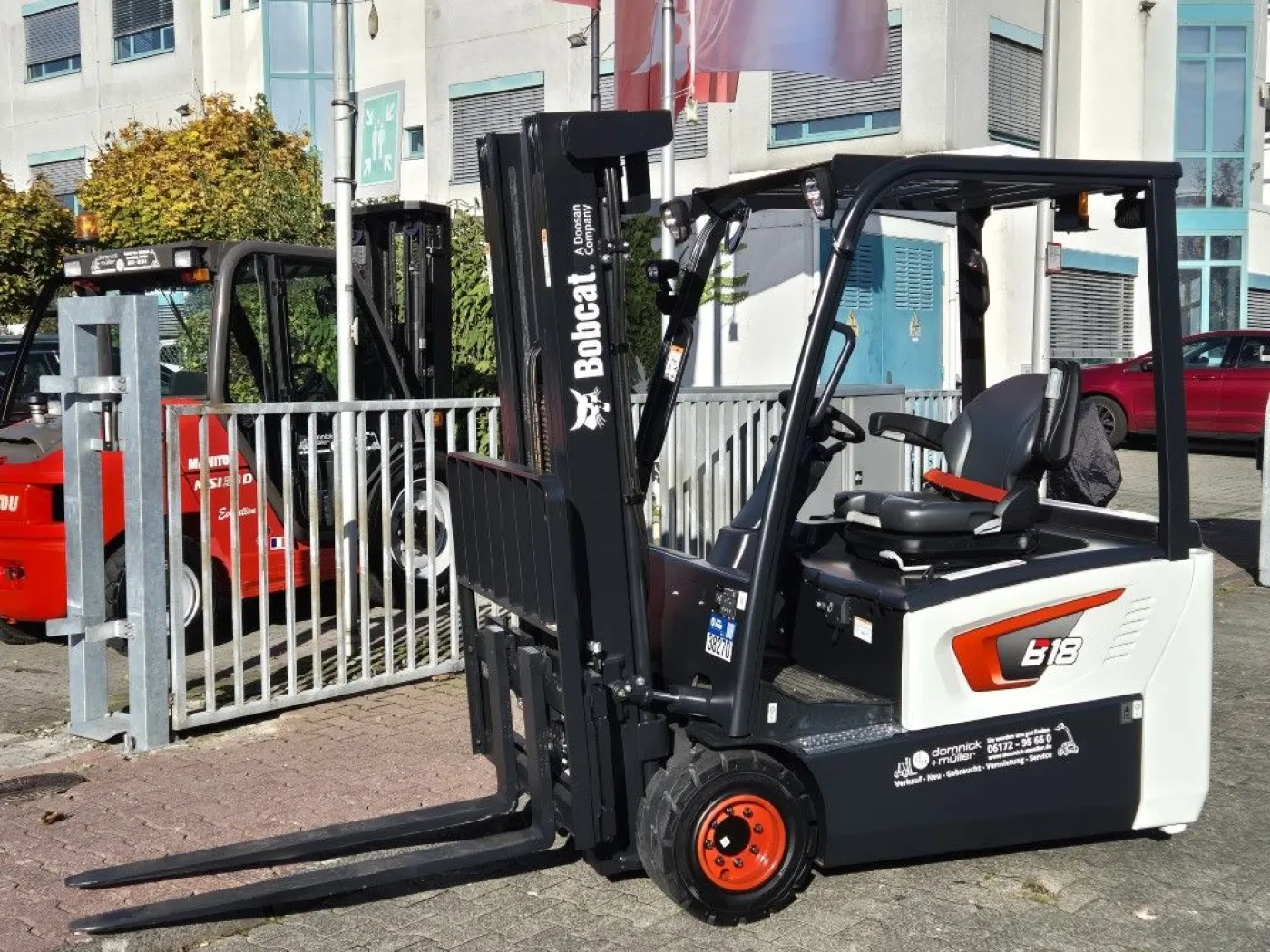 Bobcat B18T-7Plus - 1