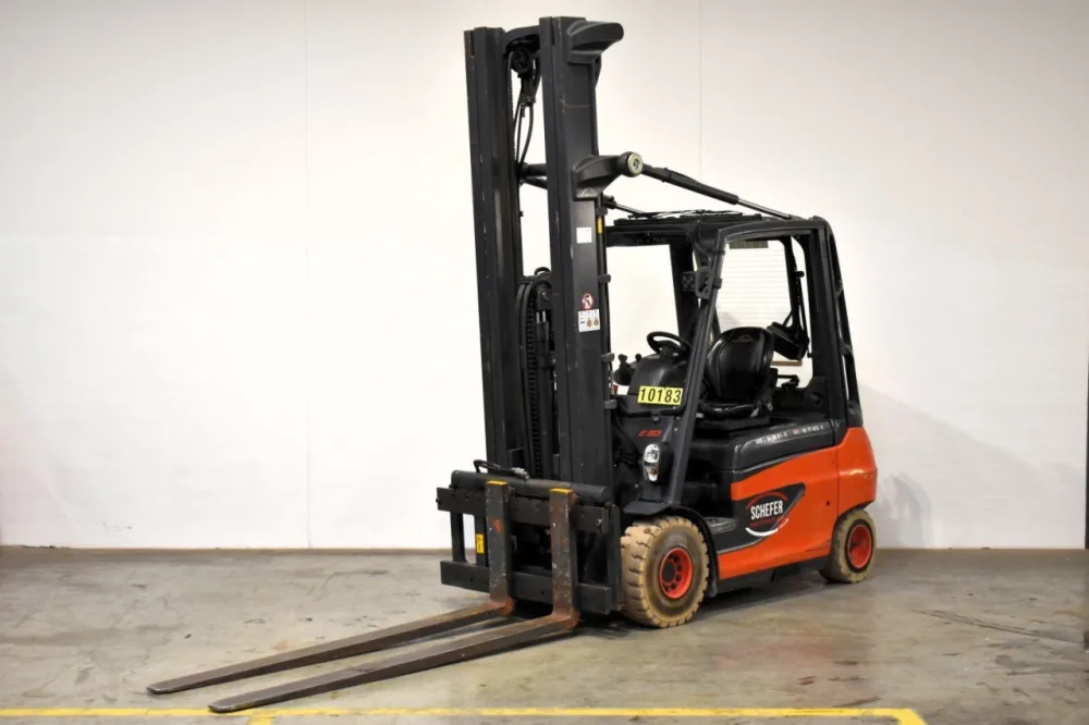 Frontstapler Linde E 30 387 (2014)