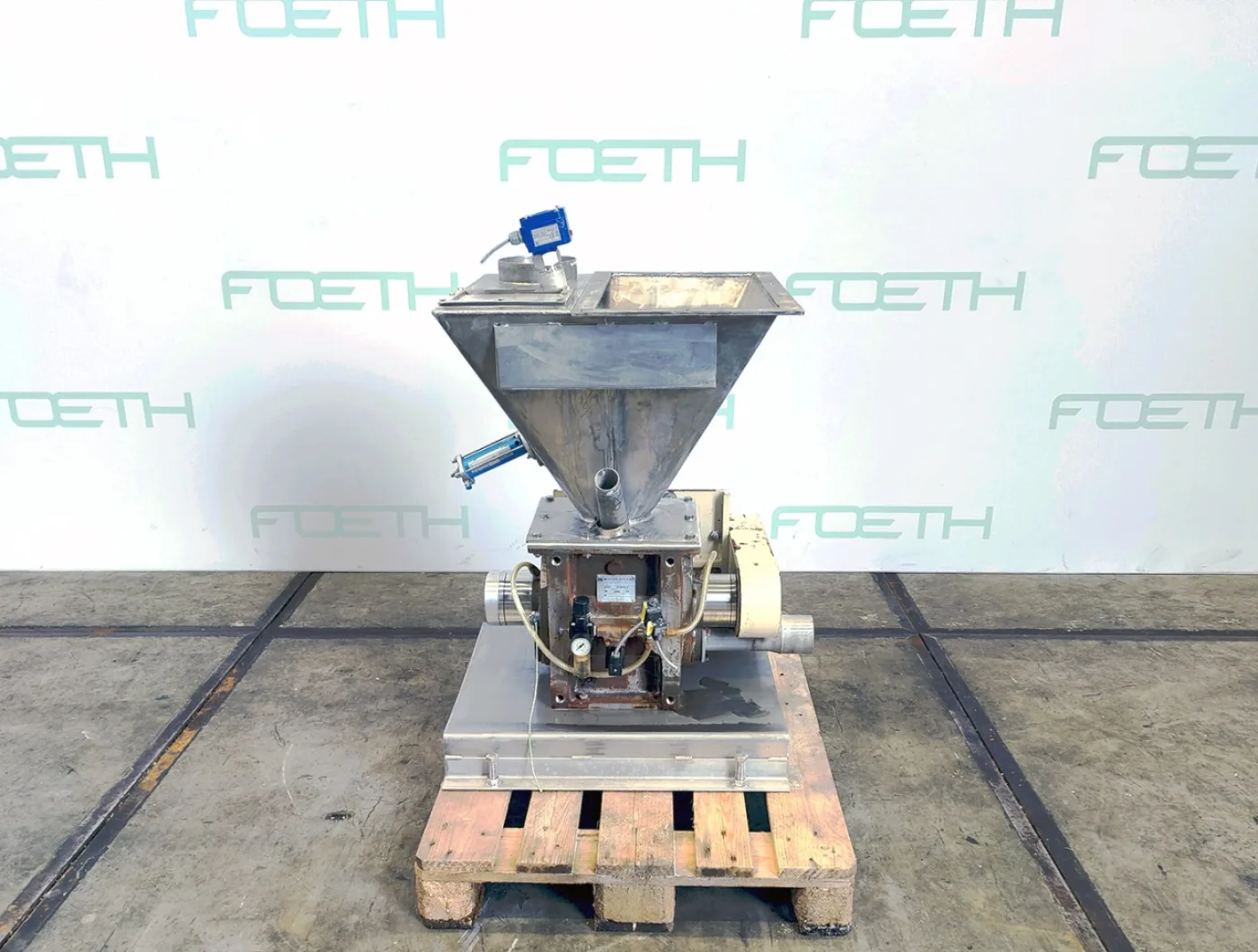 Motan D6320/21.6CC - Rotating valve - 7