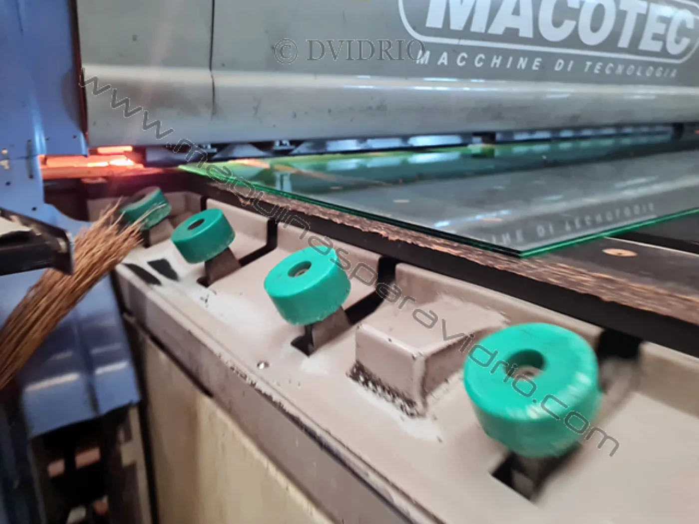 MESA DE CORTE PARA VIDRIO LAMINADO MACOTEC - 4