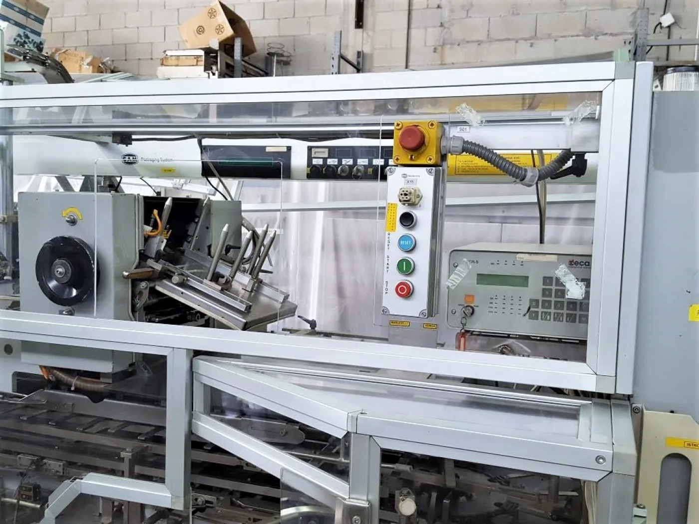 ASTUCCIATRICE VERTICALE AUTOMATICA – CAM MOD. AVC - 8