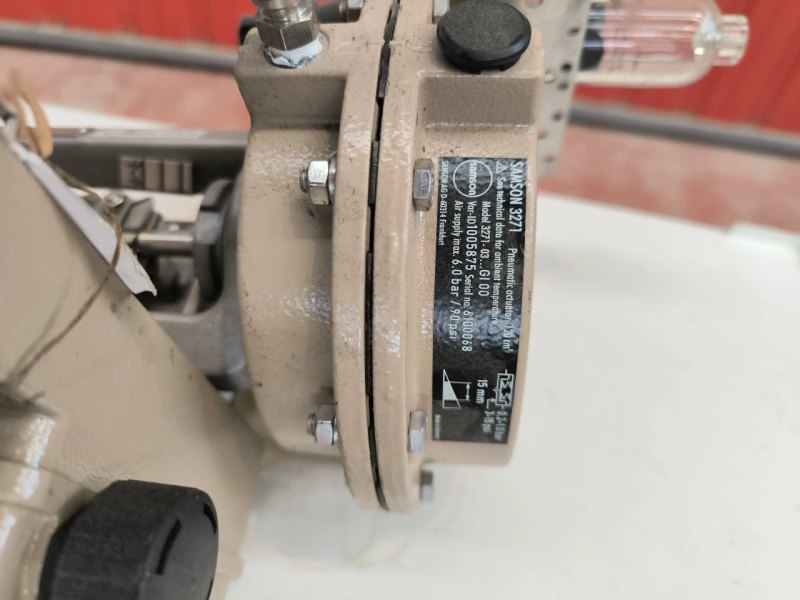 PROPORTIONAL CONTROL VALVE SAMSON 3271 WITH PNEUMATIC ACTUATOR SAMSON 4765 UNUSED