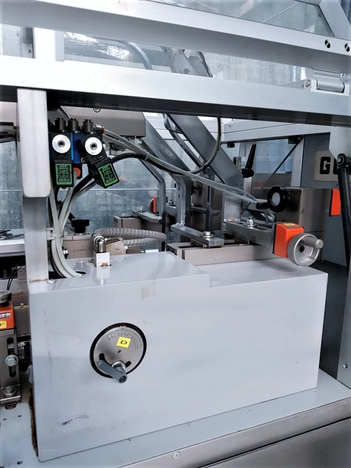 ASTUCCIATRICE ORIZZONTALE AUTOMATICA – IMA – MOD. K150/C - 8