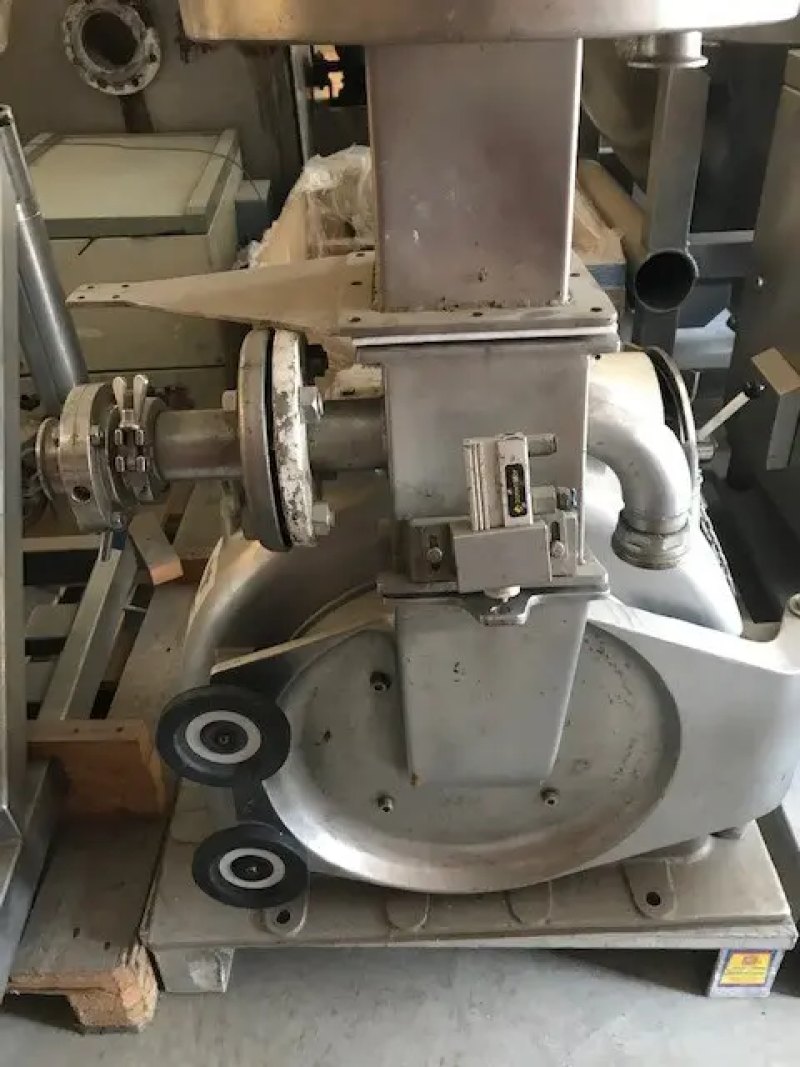 USED STAINLESS STEEL 316 OSCILLATING HAMMER MILL