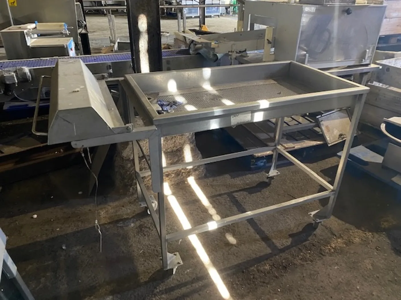 Trolley/Feed Table - 1