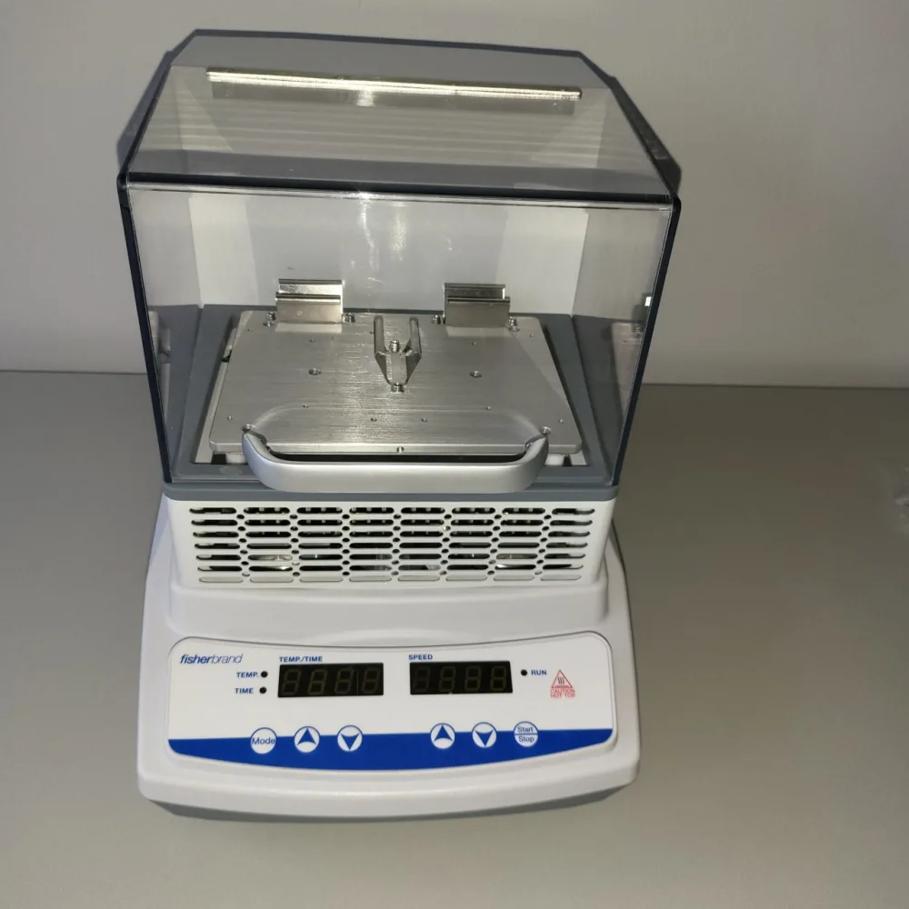 2326 - As new Fisherbrand heating/cooling mini shaker for PCR