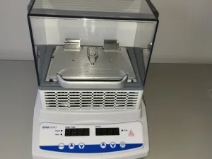 2326 - As new Fisherbrand heating/cooling mini shaker for PCR