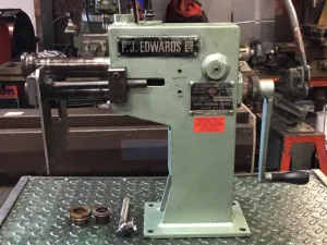 EDWARDS Hand Swager 250mm - WNS - W. Neal Services Ltd